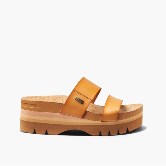 Reef Cushion Vista Higher Sandal in Natural Size US 8 - Picture 1 of 8